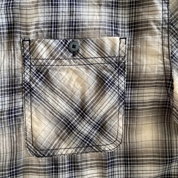 Buffalo Men’s Long Sleeved Button Down Shirt - Picture 5 of 10